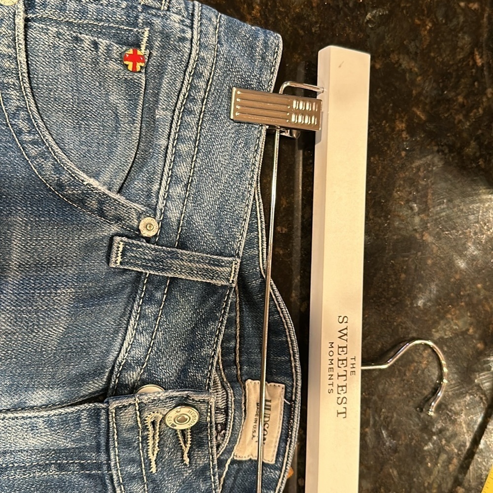 Hudson capris - Picture 2 of 5